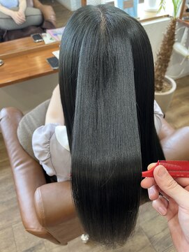 ヘアサロン ライフ(Hair Salon LIFE) ブルーブラック