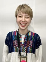 ジーナ 神戸 三田駅前(Zina)&nbsp;マッシュショート/金髪/ブロンド