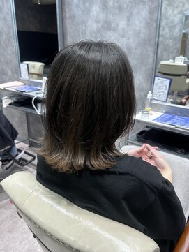 フォンド 津田沼(fond.) 斜めバング/グレージュカラー/デザインカラー/津田沼駅