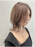 センターパートのネオウルフ　ウルフカット