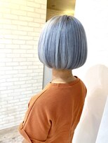 イソラブル(ISOLA-blu)&nbsp;大人可愛い透明感ホワイトシルバーボブ10代20代30代ブリーチ