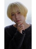 大人可愛いハイトーンショートウルフスタイル