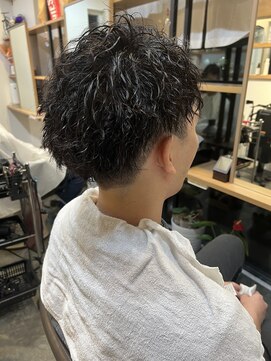 ア ドリームアップスタジオ レストアール(A DREAM UP STUDIO restR) ツイストパーマ