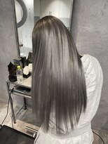 ミミー(mimiiy)&nbsp;グレー/シールエクステ/梅田美容室