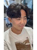 ニュアンスパーマ　刈り上げマッシュ　アッシュブラック
