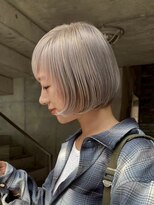 ヲタク(wotaku.)&nbsp;シルバーカラーオリーブグレートリプルカラーブリーチカラーボブ