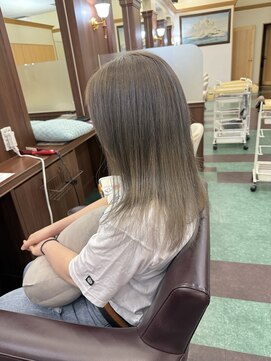 シャンプー ボーイ 宮崎柳丸店(SHAMPOO BOY) ミルクティーグレージュ