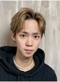 フェザーショートセンターパートフェザーパーマニュアンスパーマ