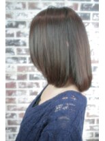 グラスヘアリオン(Grous hair lion)&nbsp;【Grous Hair lion　御茶ノ水】☆つやつやアイオレットボブ☆