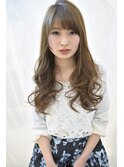 Licca　斜めバングに大き目ウェーブ・マーメイドアッシュ