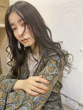 ノアフライ(NOAH FLY) 〇巻き髪ロング〇