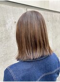 20代30代大人気　肩上切りっぱなしボブ