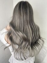 ユートピア(U topia)&nbsp;バレイヤージュ/ホワイトアッシュ/ハイライト