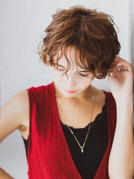 ルーチェ 綱島(Luce) 3Dカラーモードヴェールウェーブミニマムボブ