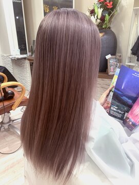 デザイナーズ ファクトリー(Designer's Factory) ピンクローズミルクティーベージュカラー ロング