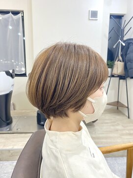 サンカク(SAN KAKU) アッシュベージュ