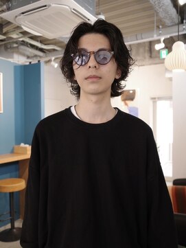 ヨー(Yoh-) 【センターパート/星亘祐】スパイラルパーマ/ラフパーマ