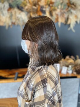 シロ(SHILO) インナーカラー・ミルクティーベージュ/諏訪