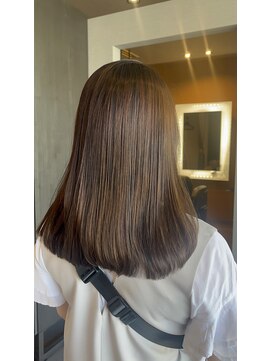 コレットヘア(Colette hair) 酸性ストレート／グレージュカラー