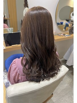 パラゴ(PARAGO.) 《城東区/緑橋/女性サロン》くすみブラウンベージュ♪