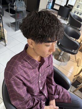 アイズ 海老名(AIZU) 波巻きパーマ 波巻きスパイラルパーマ メンズサロン 眉毛