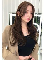ランズ(LANDS)&nbsp;ベージュカラー　レイヤーカット 【韓国ヘア 大阪 梅田】
