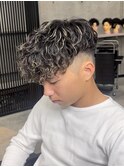 スペインカール　刈り上げ眉カットツイストスパイラルパーマ
