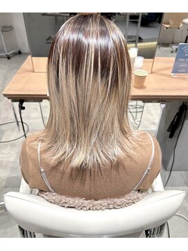 ローエ バイ デコ(Rohe by DECO) 【長谷川】脱ブリーチ/バレイヤージュ