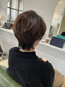 ナラ(nala) ハンサムショート/似合わせカット/ウルフ