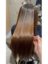 リジー 京橋(LYZY)&nbsp;黒髪/グレージュカラー/ココアベージュ/［大阪京橋］