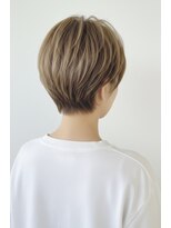 レウナ 外苑前(Reuna)&nbsp;30代40代大人可愛いショート　大人ショート　ハイライト