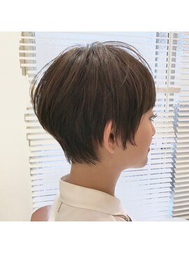 レンク(LENC) Coast.ショートボブ×ベージュカラー×ノームコア