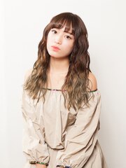 ロングバレイヤージュのエスニック系波ウェーブヘアに☆