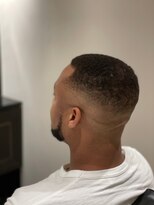 グリーディーフォックス 代々木(Greedy FOX)&nbsp;かき上げヘア/サイドパート/韓国マッシュ/フェードカット/代々木