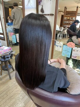 美容室 メザミー MESAMIES 大人可愛い透明感立体感ストレートロング