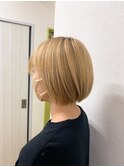 *抜けっぱなしブロンド ショートボブ*