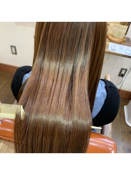 ル コワン ククー(Le coin coucou) 酸性ストレート