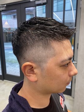 エフエム 明大前(FM) バーバー　ツーブロック/刈り上げ/メンズ/フェード