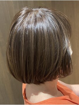 キコーヘア(kiko hair) 白髪ぼかしハイライトスタイル