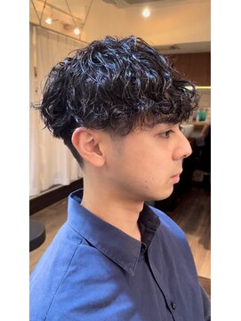 リアン(lien) 『lien.自由が丘　メンズ』　濡れ髪スパイラルパーマ
