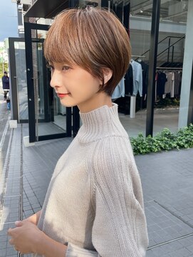 プアメリア 名古屋(Puamelia) 大人美人ショート