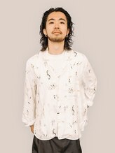 Stylist * KEI * トレンド感のあるパーマスタイルや骨格や髪質を見極めたメンズカットが高評価