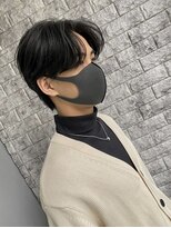 韓国風緩め波巻きパーマセンターパートダウンパーマくびれウルフ