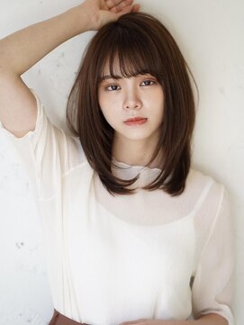 コンティロミー(CONTI ROMMY.) ナチュラルストレートのミディアムレイヤー/髪質改善/モテ髪