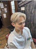 センターパート×ハイトーン
