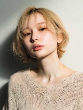 トクテ 吉祥寺(tokute) くびレイヤーエモージュグレージュカラーくびれショート/吉祥寺