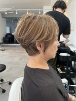 アルトル 池袋2nd(altru)&nbsp;◇大人可愛い20代30代40代50代前下がりショートボブ丸みショート