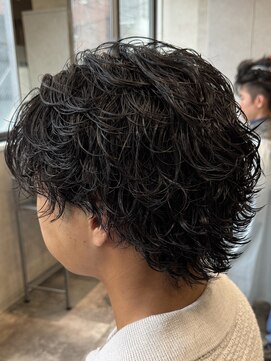 ハッシュタグネイビー 仙台駅前店(#NAVY) サーフカール仙台波巻きツイスパシャドウパーマフェザーショート