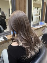 ケンジ 横須賀中央(KENJE) キレイに落ちるミルクティーグレージュ