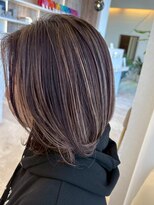 ヘアーリゾート ラウレア(Hair Resort LAULEA)&nbsp;大人ハイライト×ローレイヤー